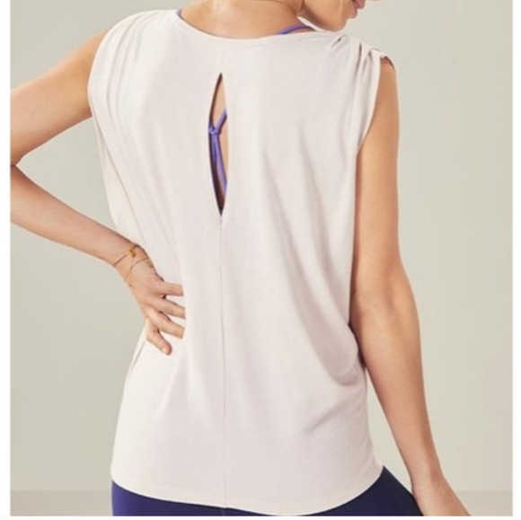 Fabletics Terri Tank - Picture 2 of 5